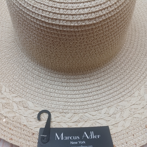 NWT Marcus Adler New York hat - Picture 2 of 4